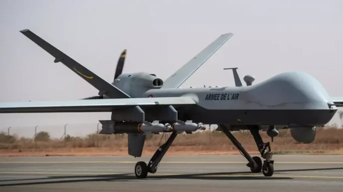 L’image publiée dans cet article est utilisée uniquement à des fins d’illustration. Elle ne représente pas l’unité militaire réelle (ESDRO) ni son équipement.